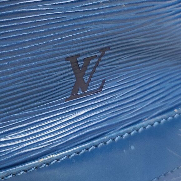 💯 Authentic Louis Vuitton Epi Noe Bag🍀 - Picture 5 of 17